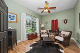 412 Emslie Terrace - Photo 3