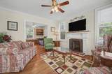 18 Estey St - Photo 11