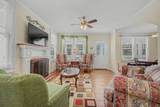 18 Estey St - Photo 12