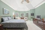 700 Pinecrest Isle Ct - Photo 17
