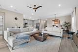 401 Montserrat Dr - Photo 11
