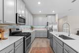 401 Montserrat Dr - Photo 5