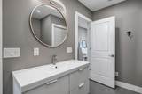 221 Phoenetia - Photo 24