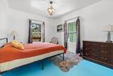 27 Grant St - Photo 16