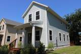 952 Alexander Street - Photo 3