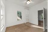 10 Clark St - Photo 17