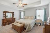 824 Pullman Cir - Photo 15