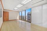 233 Bay St - Photo 4