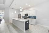 24 Spring St - Photo 7