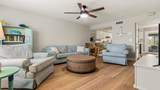 11 B St - Photo 3