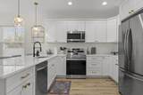 110 Moore - Photo 6