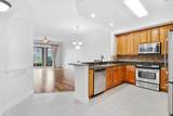 160 Pantano Cay Blvd - Photo 18