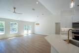 403 Royal Rd - Photo 4
