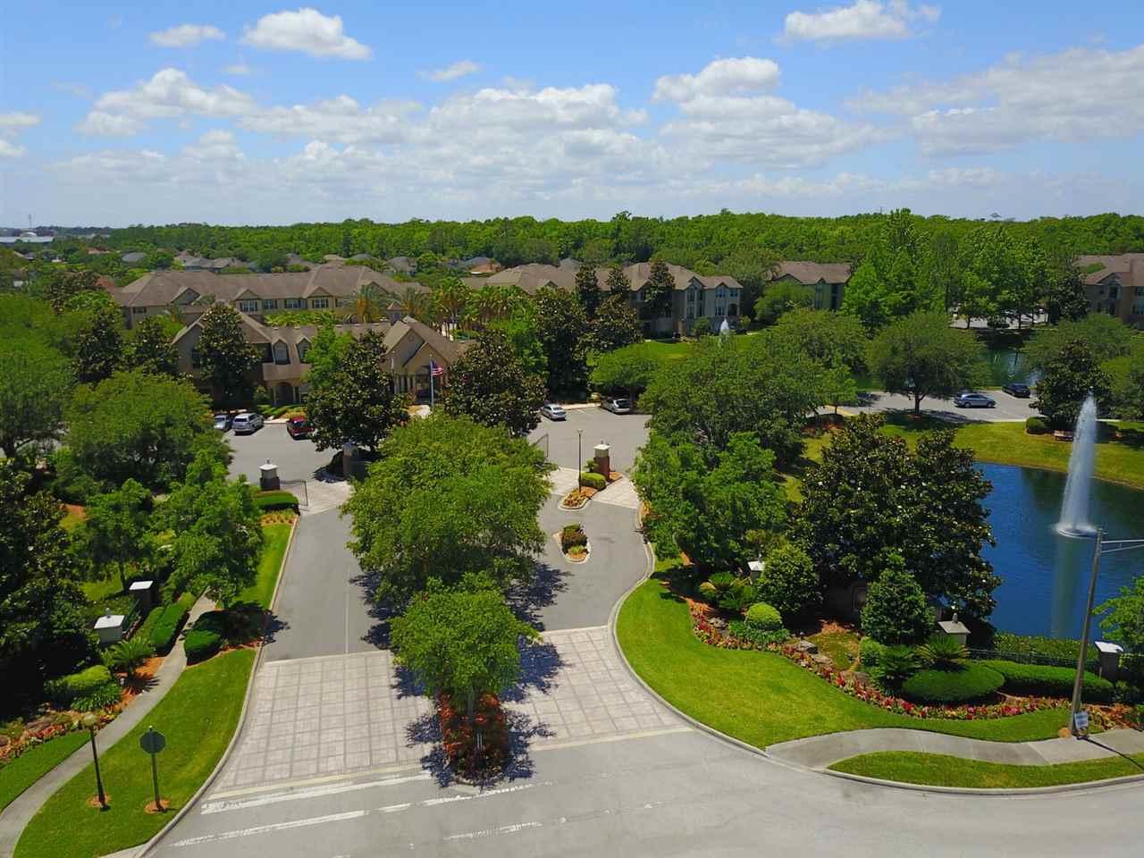 7800 Point Meadows Dr - Photo 1