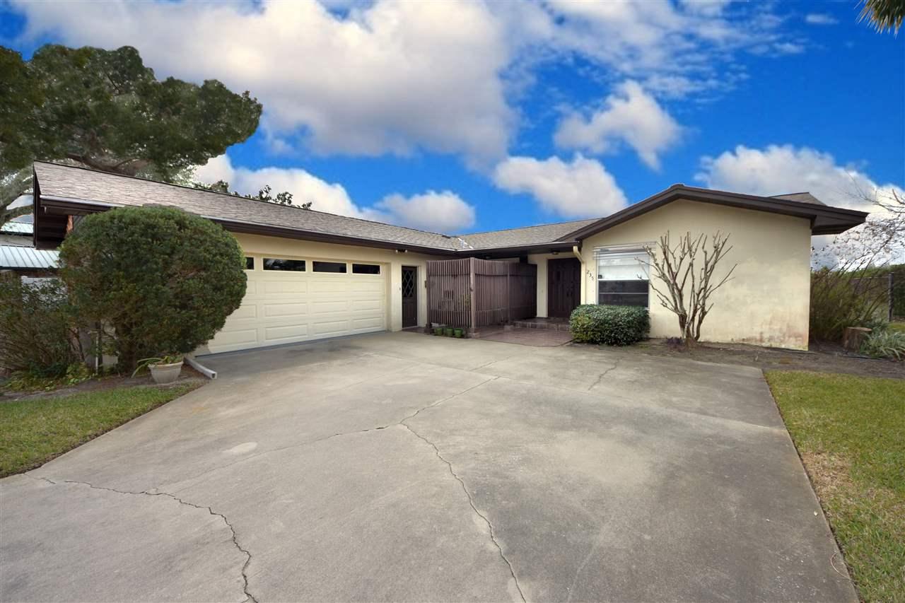 235 Coquina Avenue - Photo 1