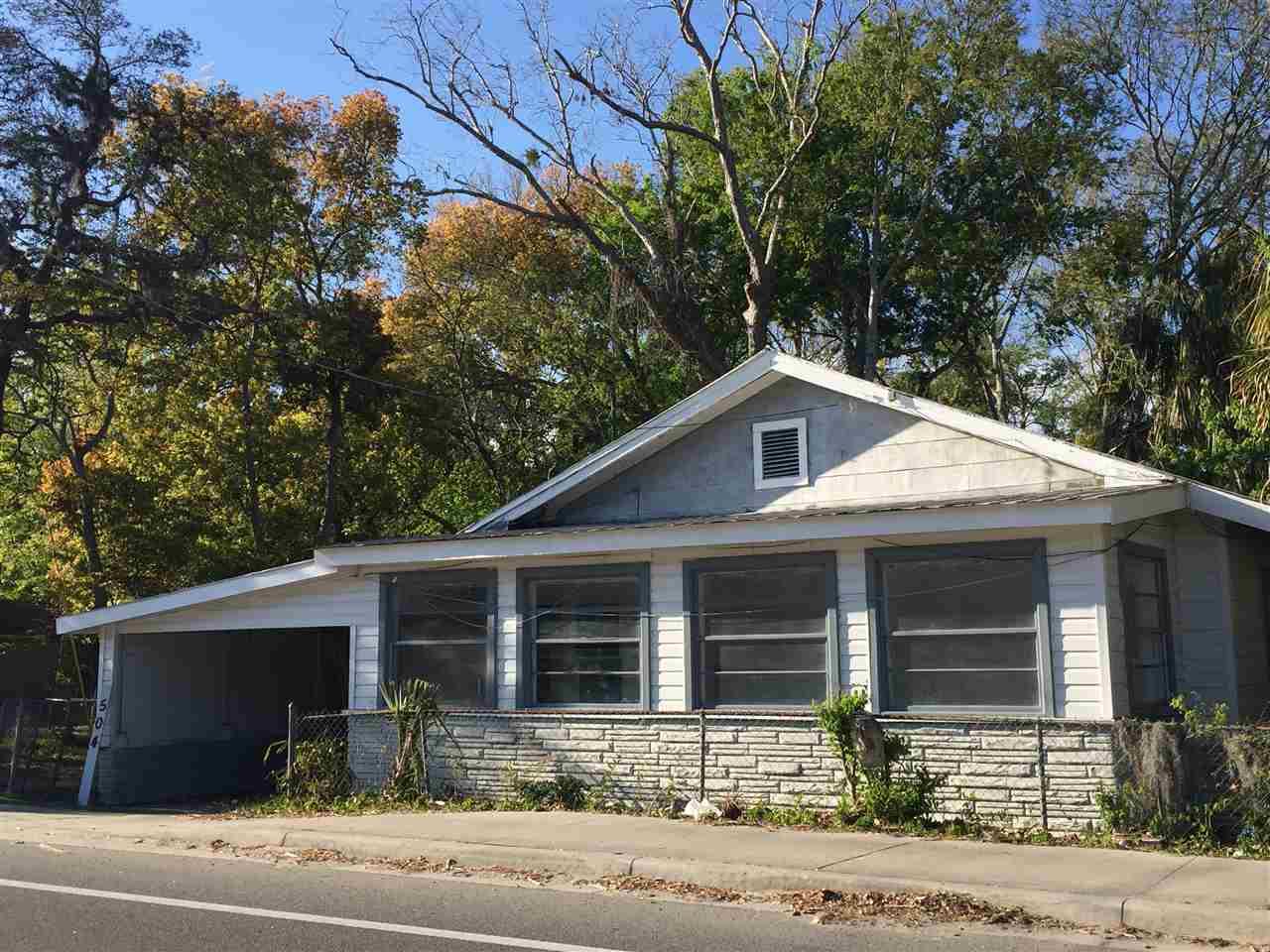504 Woodlawn Road - Photo 1