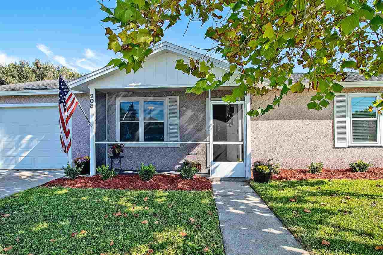208 Trade Wind Ln - Photo 1