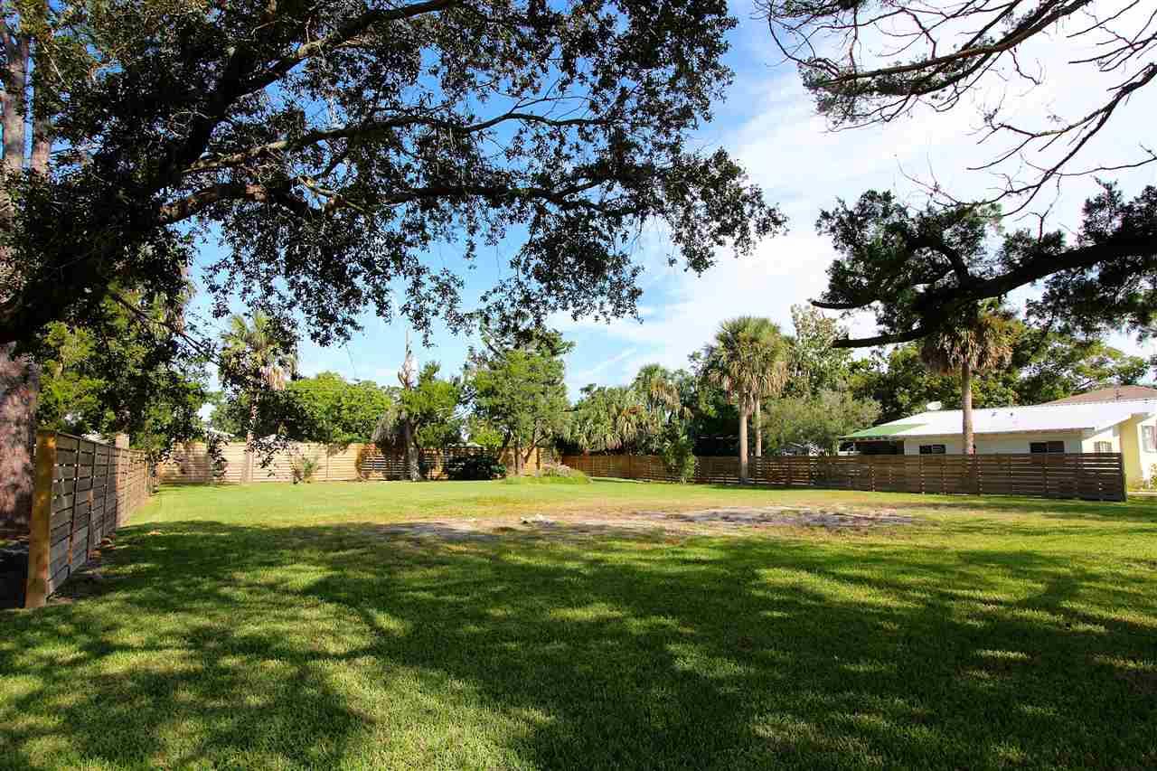 104 Arpieka Ave - Photo 1
