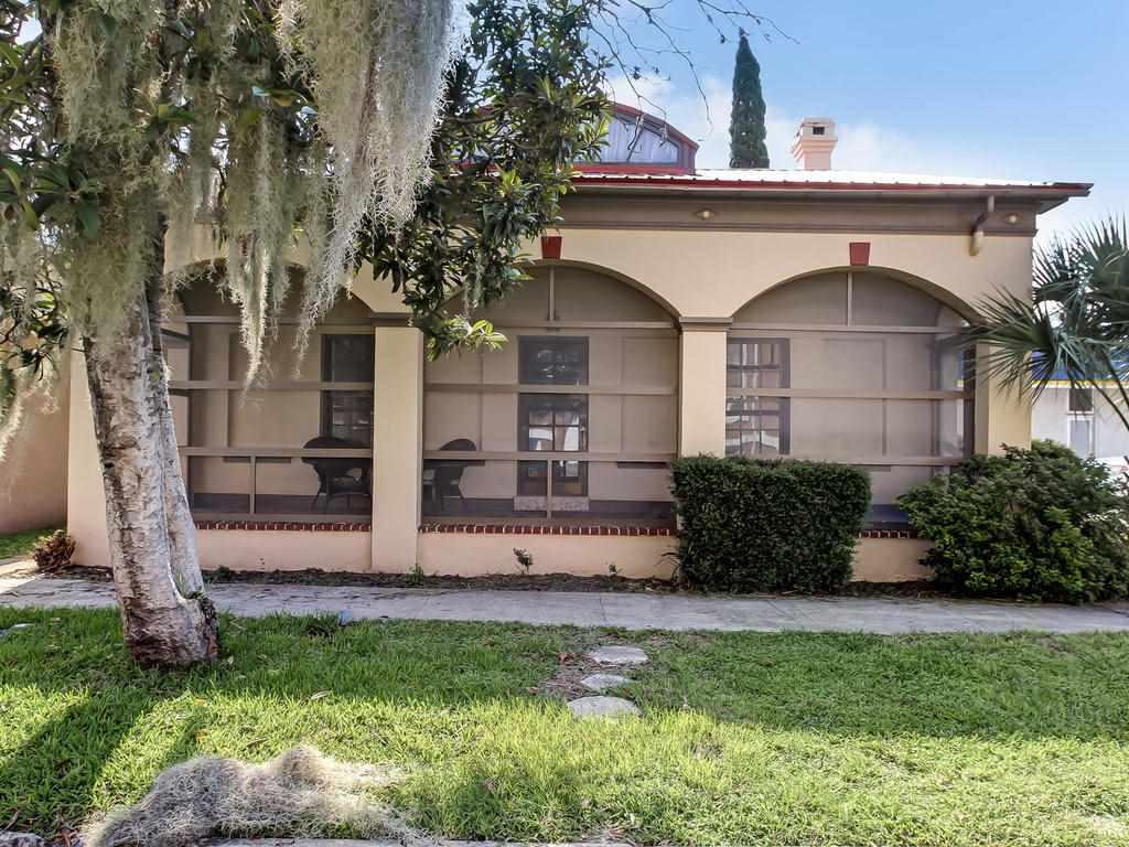 209 4th Street - Photo 1