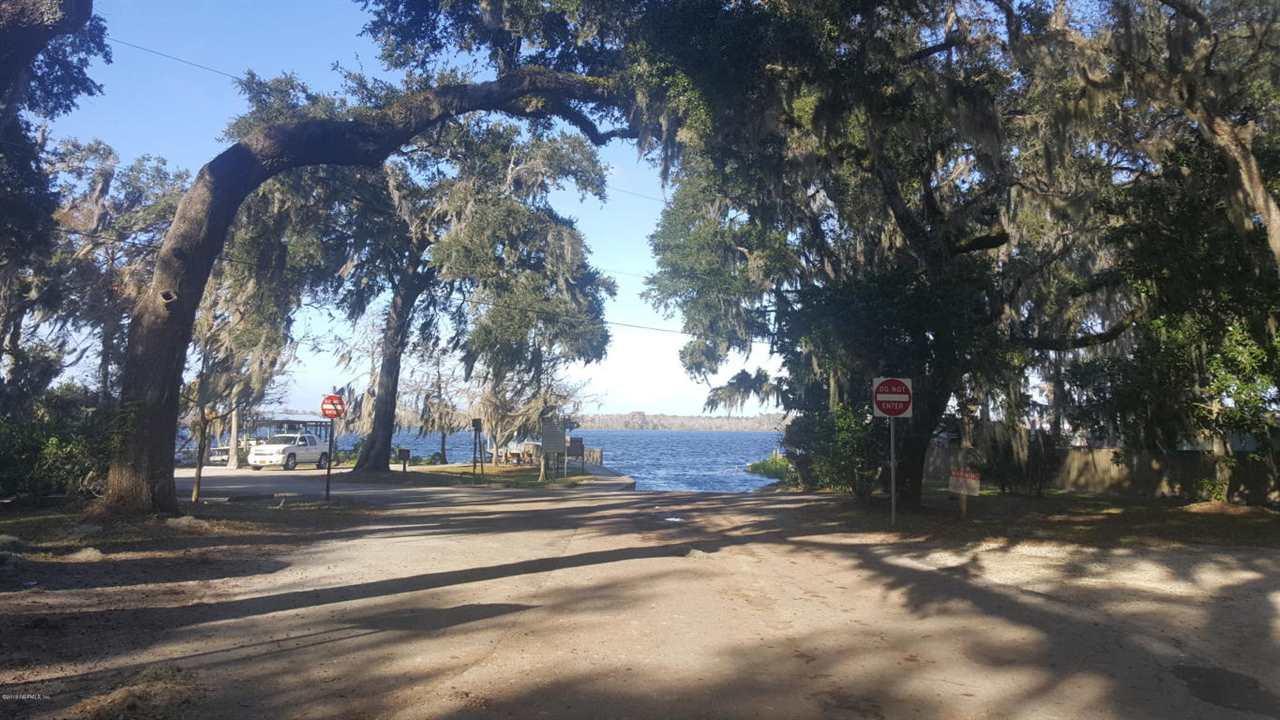 8276 River Rd - Photo 1