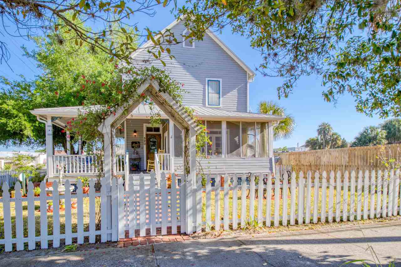 520 Oak Street - Photo 1