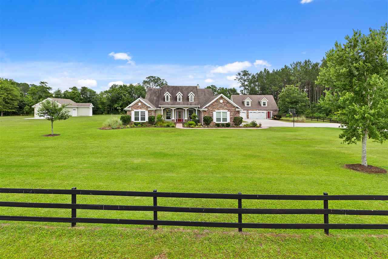 128 Catherine Towers Ln - Photo 1