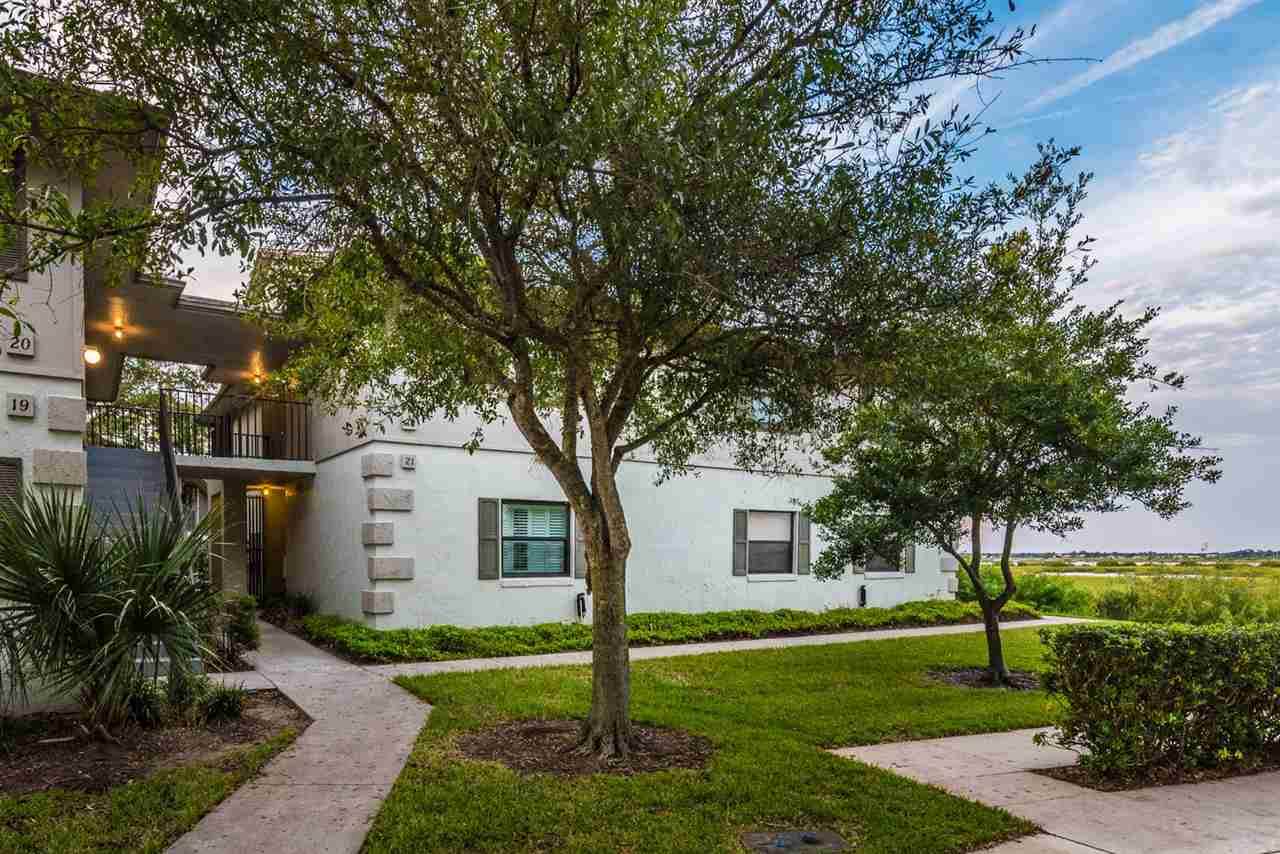 21 Santiago Court - Photo 1