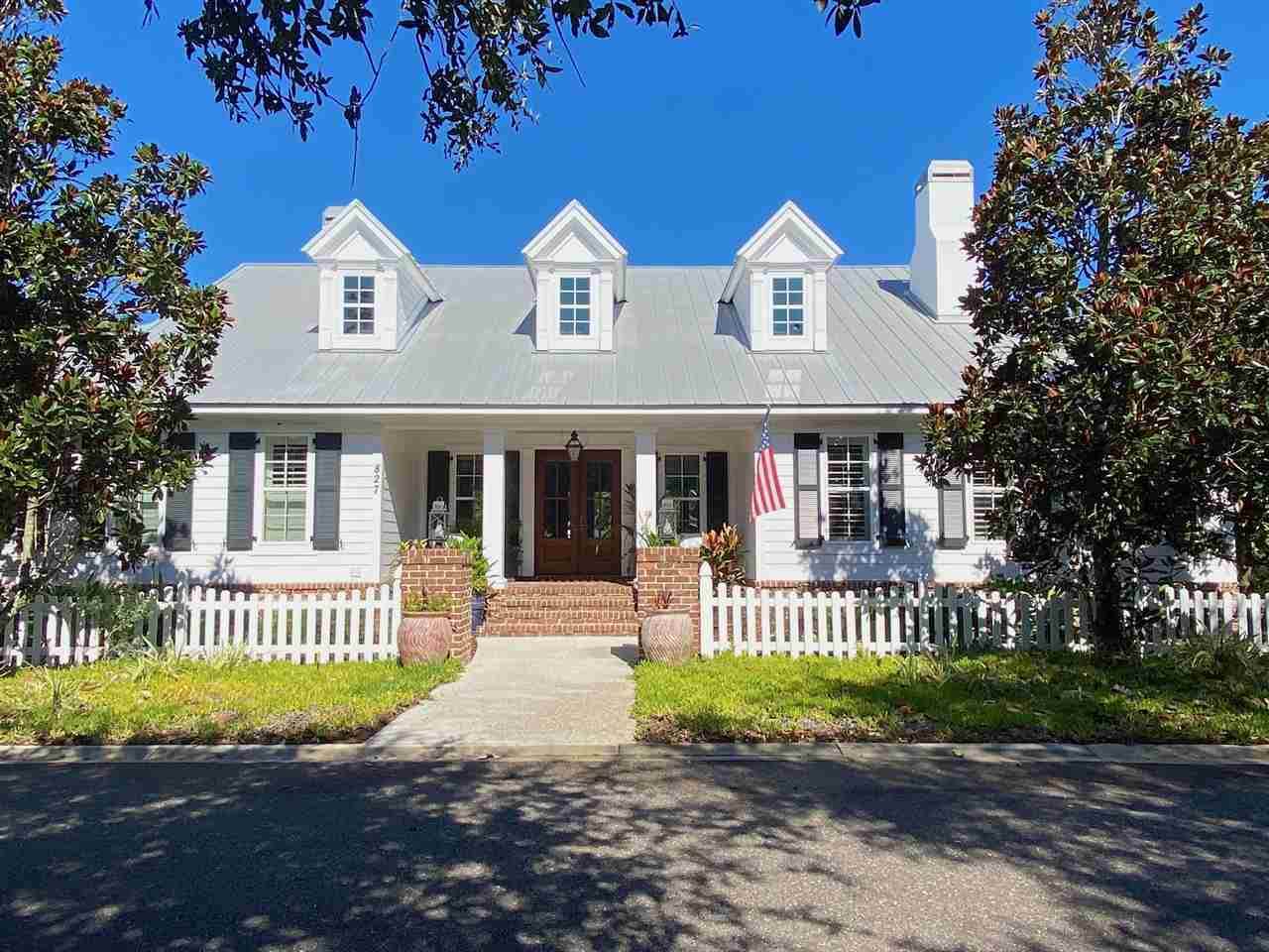 827 Ocean Palm Way - Photo 1