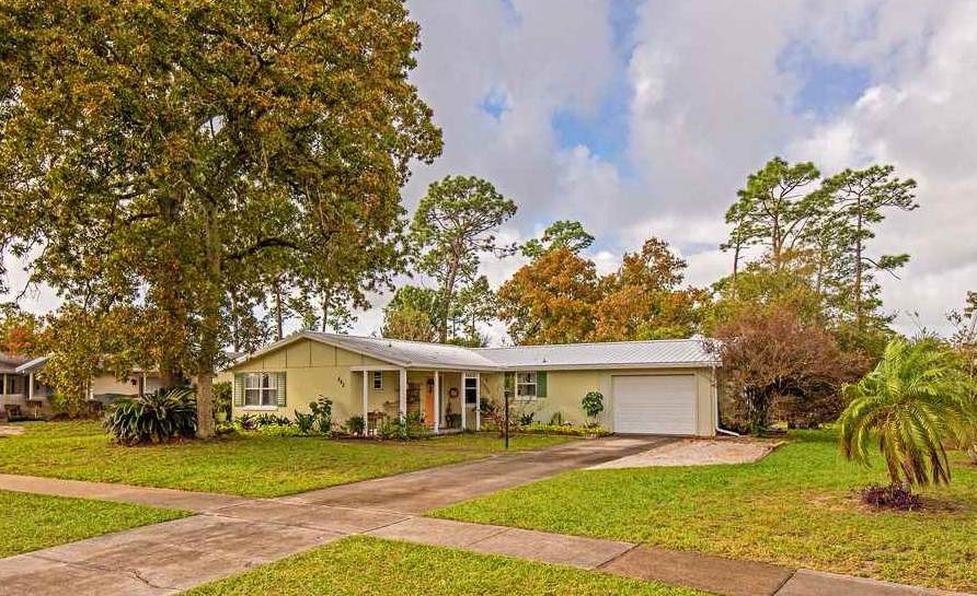 843 Viscaya Blvd - Photo 1