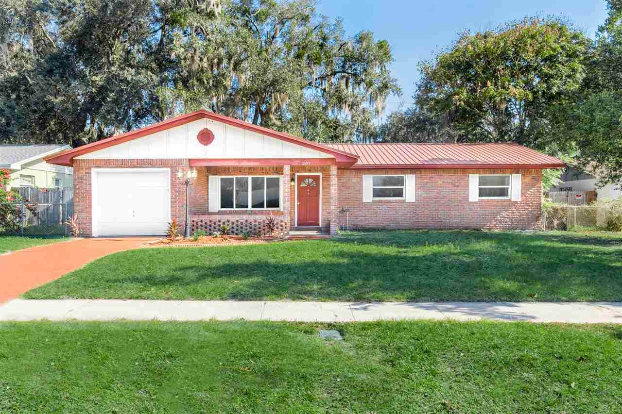 207 Holly Ln - Photo 1