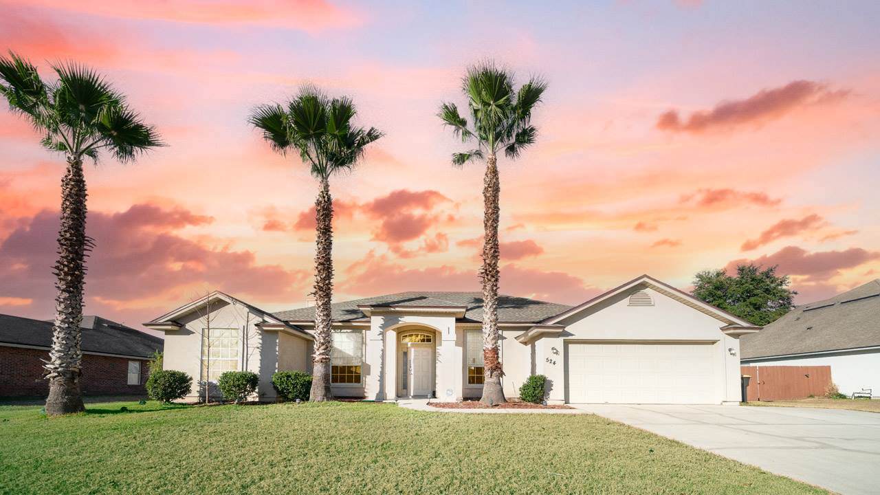 524 Martin Lakes Drive S - Photo 1