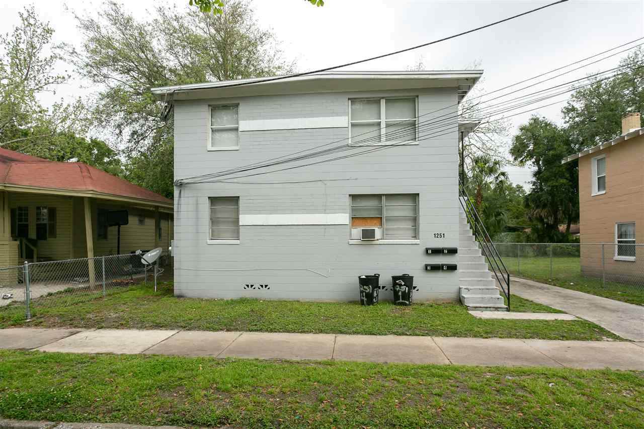 1251 25th Street - Photo 1