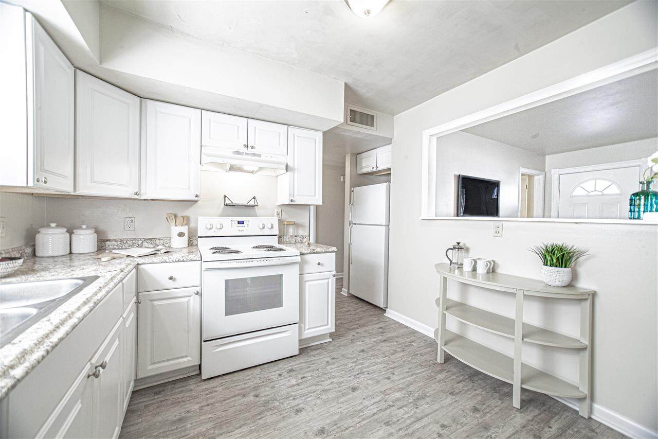 7408 Canaveral Rd - Photo 1