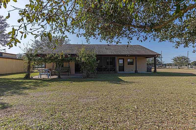 1385 Us Highway 17 - Photo 1