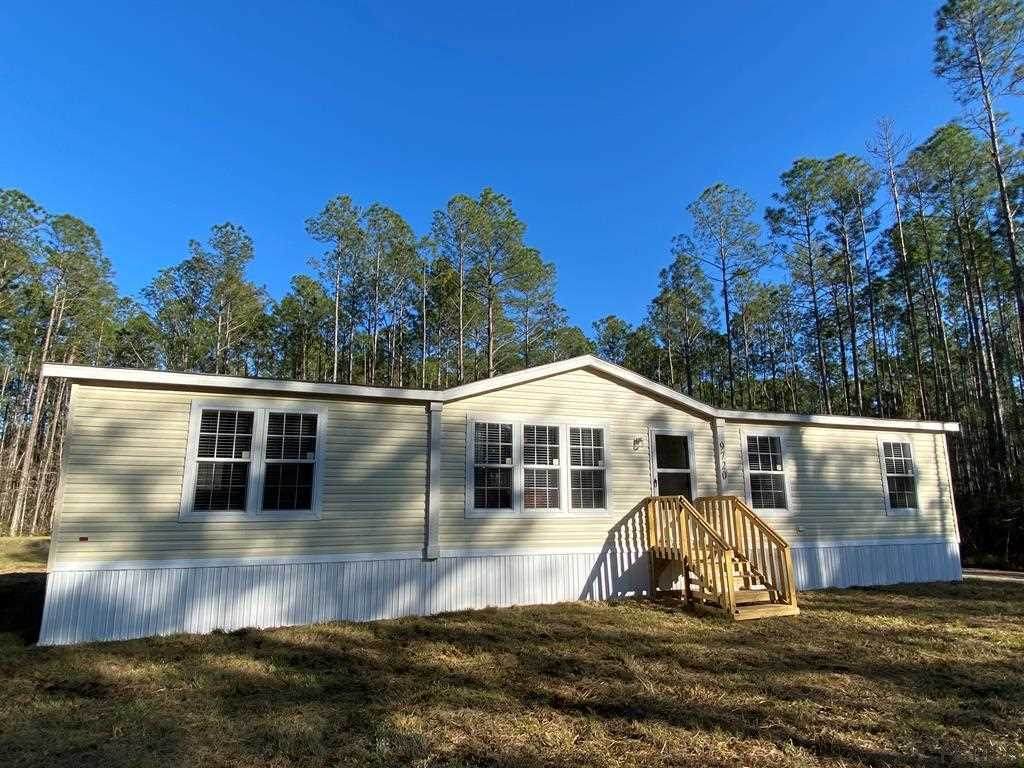 9720 Ebert Avenue - Photo 1