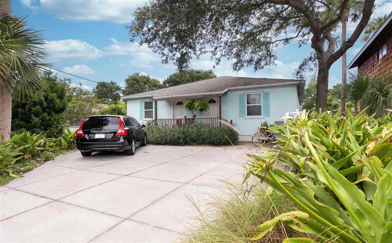 208 8th Street - Photo 1
