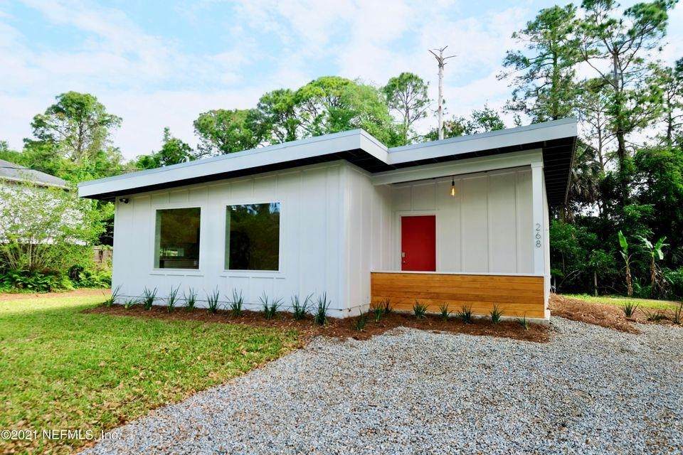 206 Yarbrough Circle - Photo 1