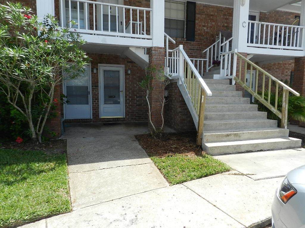 22 Comares Ave 2C - Photo 1