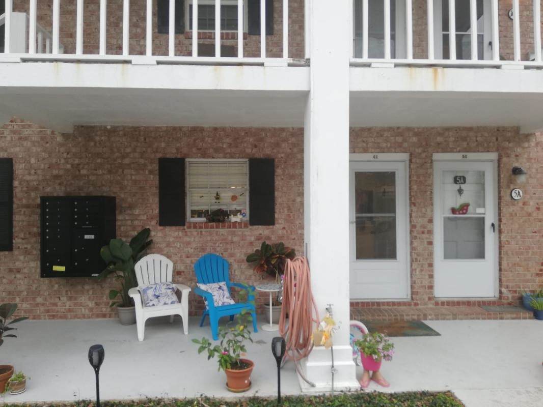 317 Flagler Blvd - Photo 1