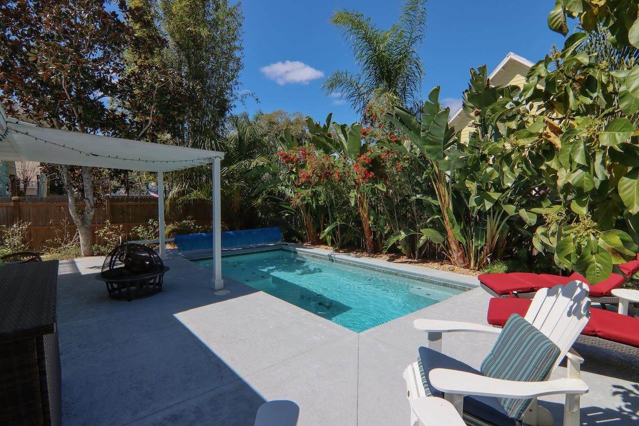 308 F Street - Photo 1