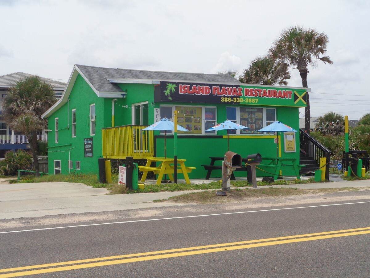 909 Ocean Shore Blvd - Photo 1