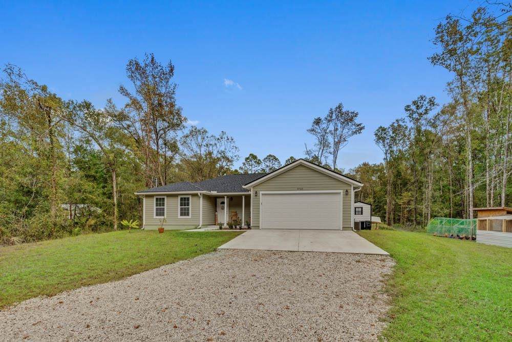 9760 Deep Creek - Photo 1