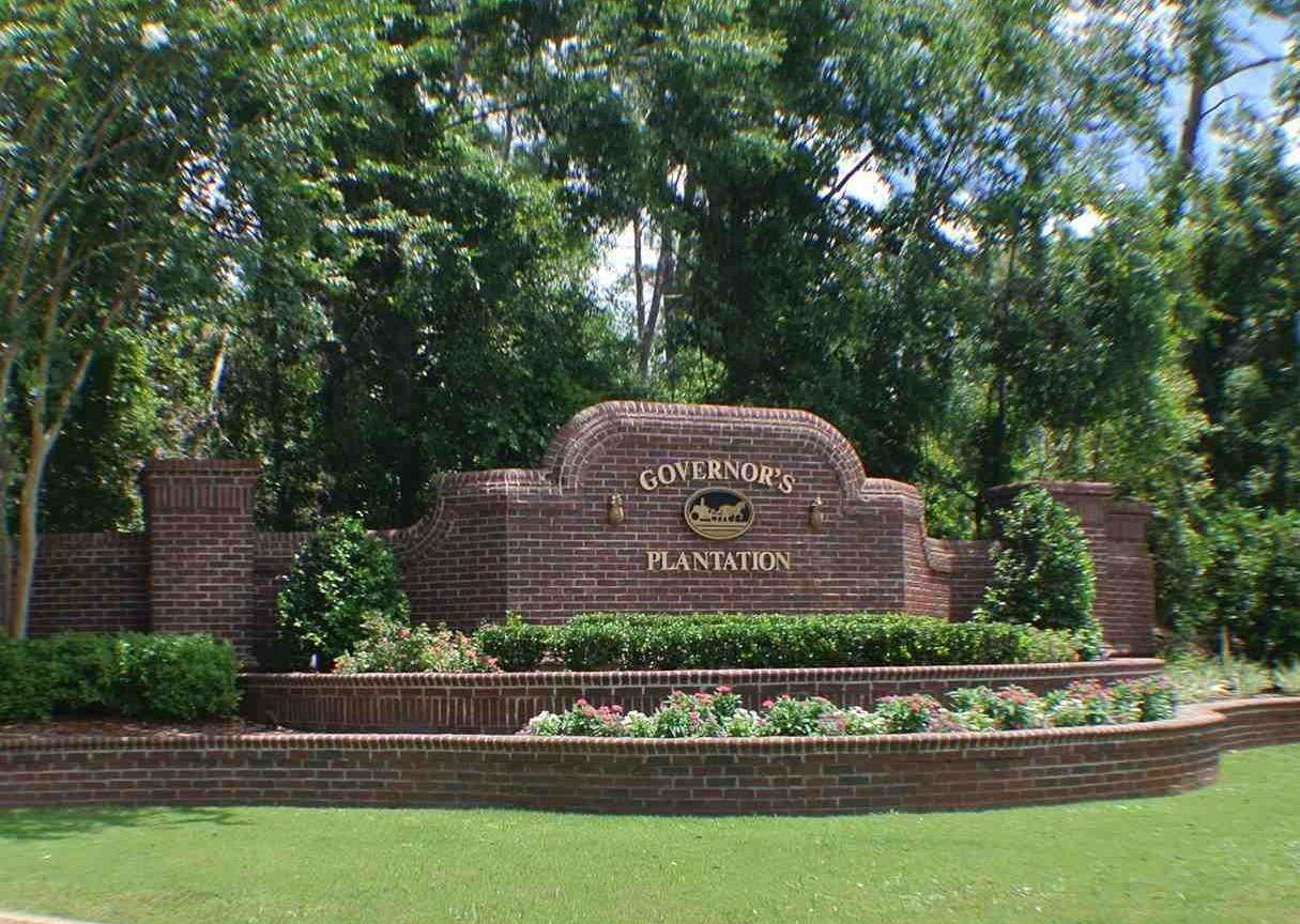 705 Coachman's Place - Photo 1