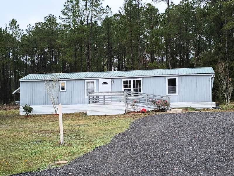 4010 Melanie St - Photo 1