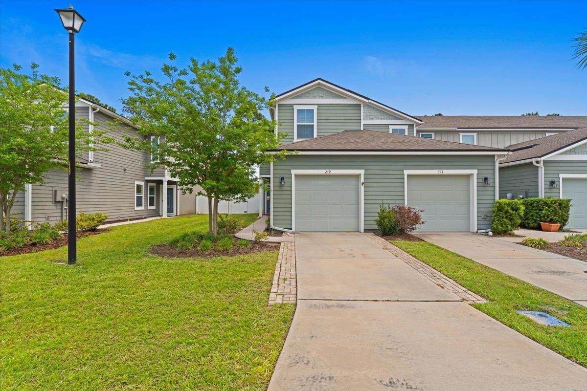 249 Whitland Way - Photo 1