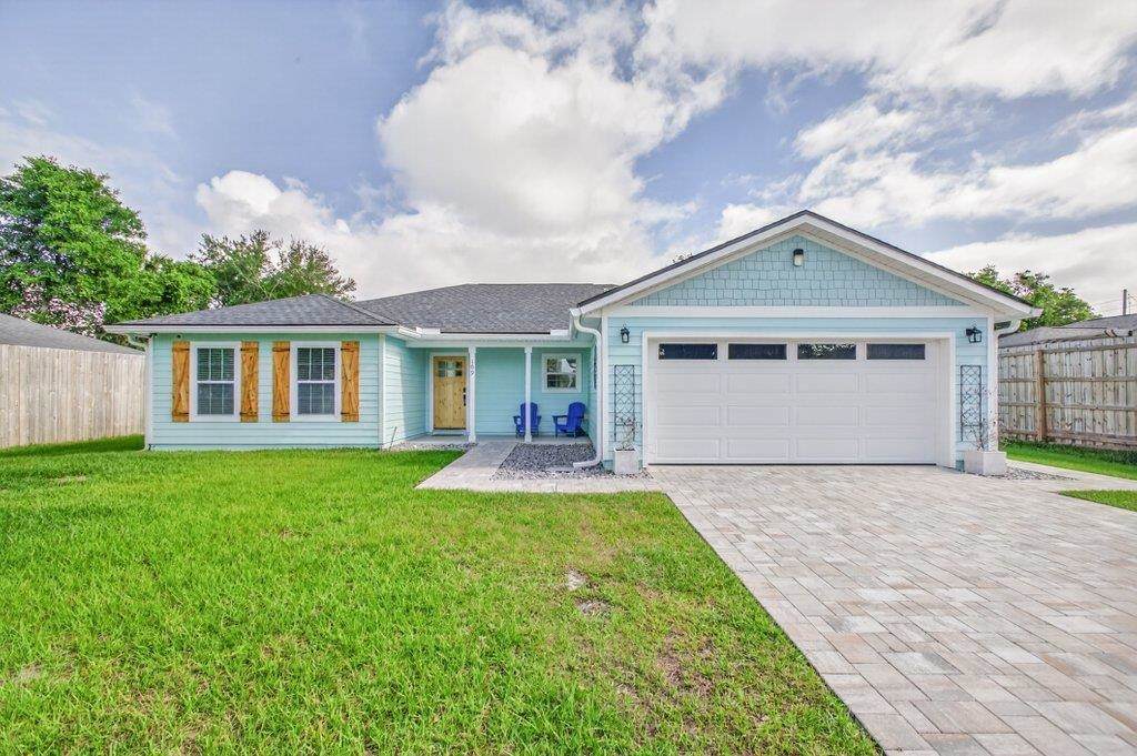 109 Azalea Rd - Photo 1