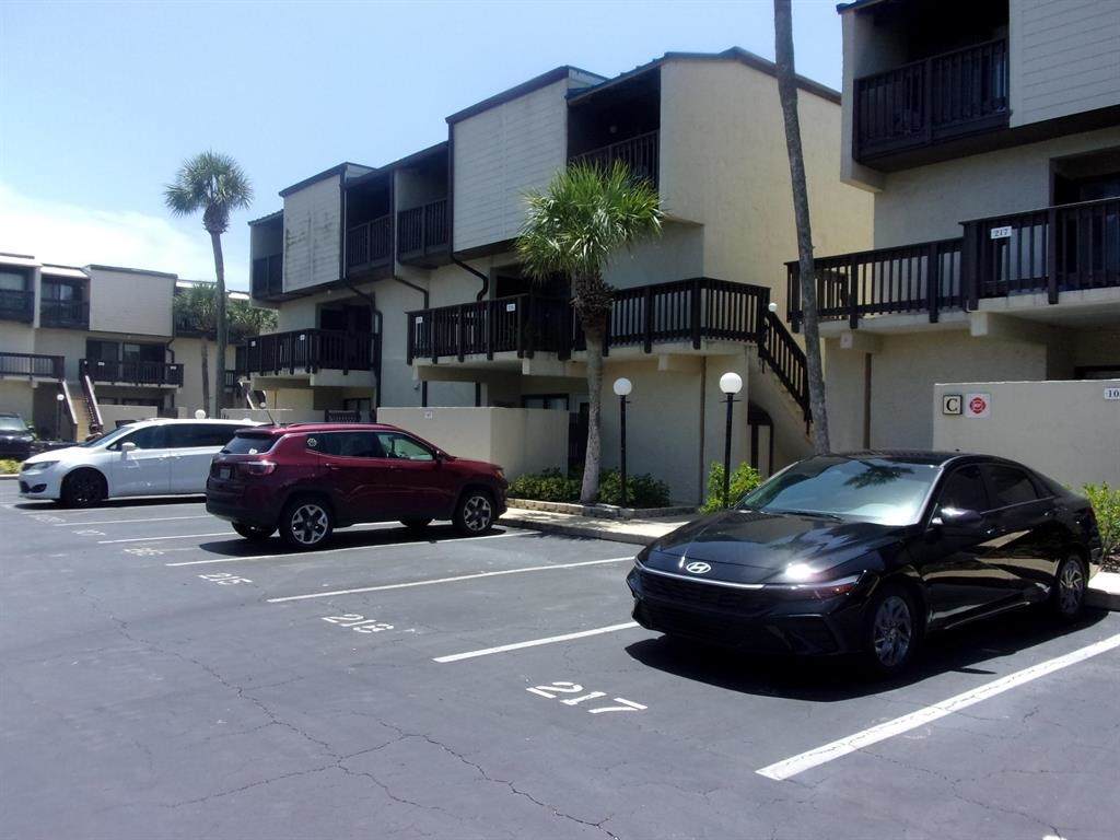 https://bt-photos.global.ssl.fastly.net/staug/orig_boomver_1_262571-2.jpg
