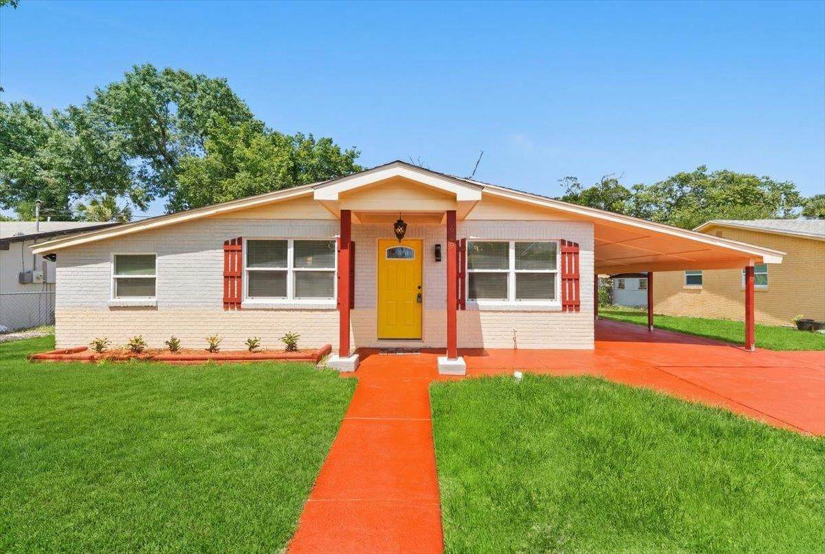 629 Cedar Park Dr - Photo 1