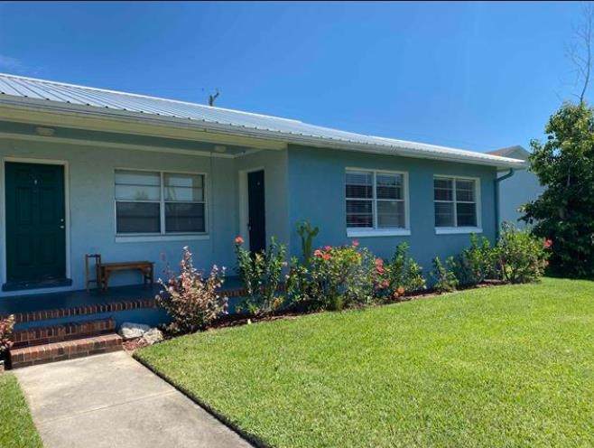 414 Arricola Ave Apt C - Photo 1