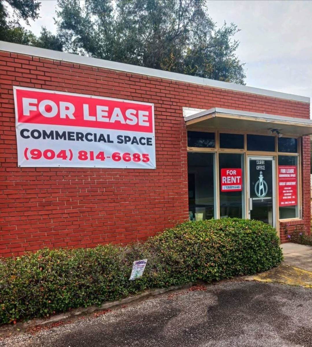 4935 State Road 207 - Photo 1